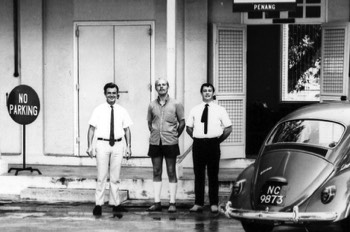  (Penang CI Det c.1969 ) L-R : Bob Boothman, Nik Collett, Barry Houldin. 